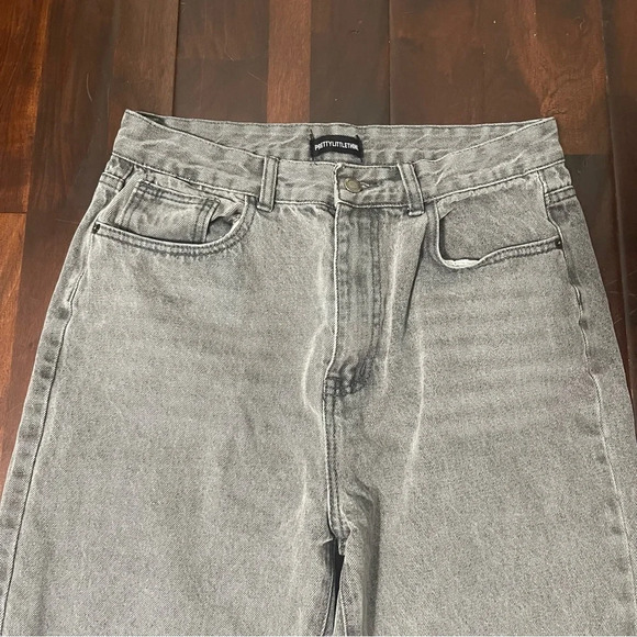 Pretty Little Thing Jeans Us 10 UK 14 High Rise Straight Distressed Women’s - Picture 2 of 11